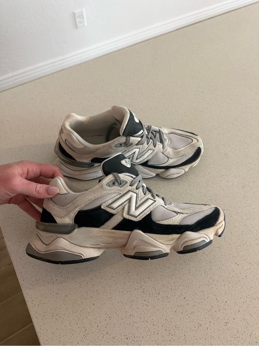New Balance 9060 Sneakers